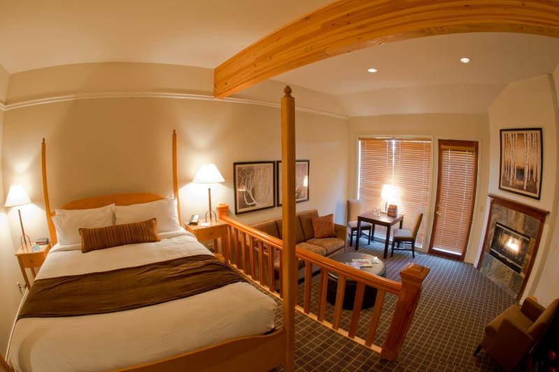 Canyon View Suite with River View - Ground Floor image 4
