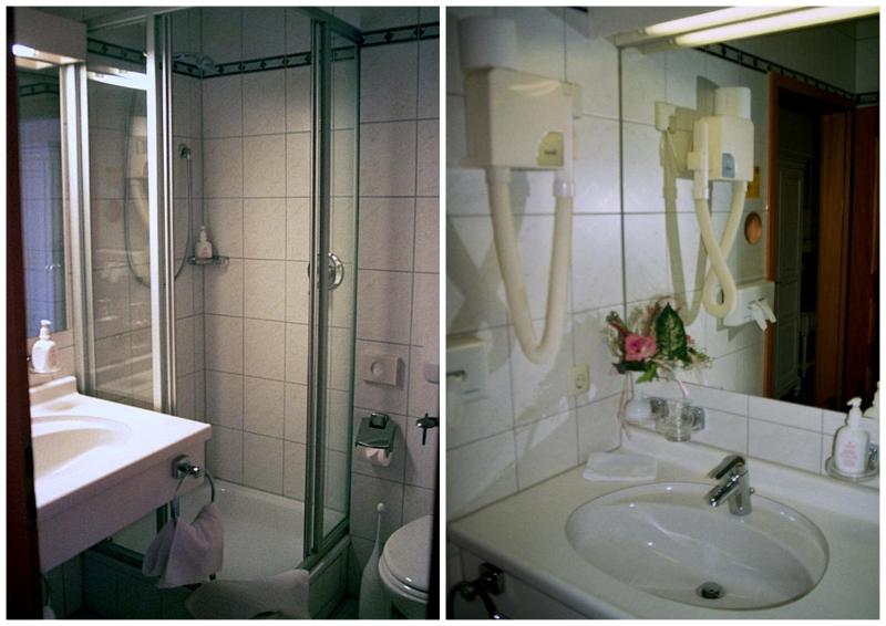 Double Room with Extra Bed image 3