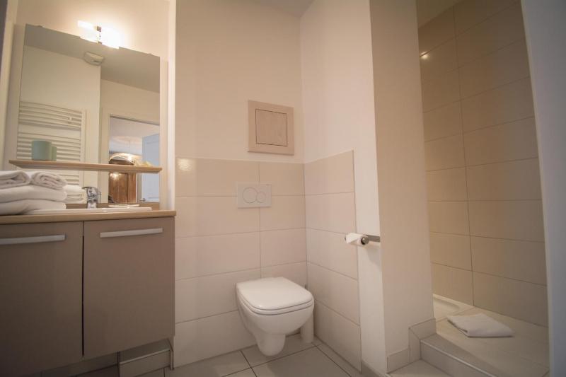 Double Room with Private Bathroom image 4