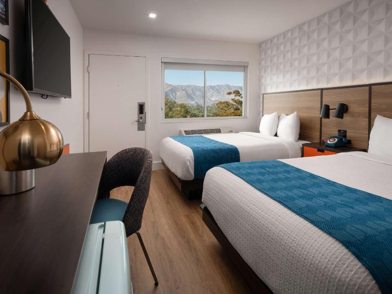 Double Room - Disability Access - Non-Smoking image 3