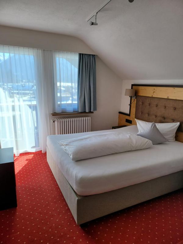 Single Room with Balcony image 1