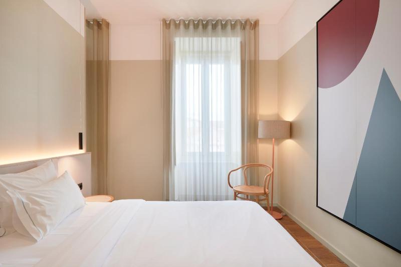 One-Bedroom Apartment (4 Adults) image 3
