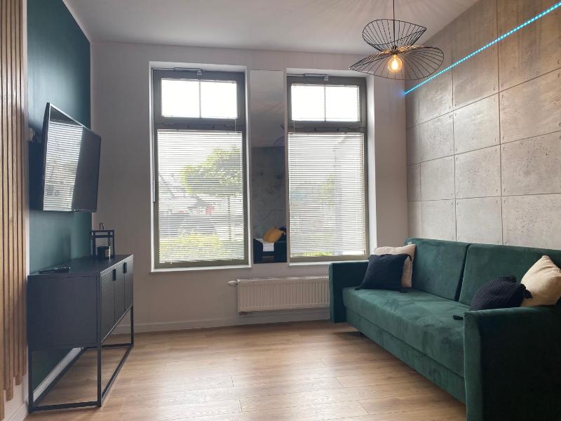 Apartamenty Bałtyckie - Bulwar Portowy - widok na port centrum najlepsza lokalizacja w Ustce - image 11