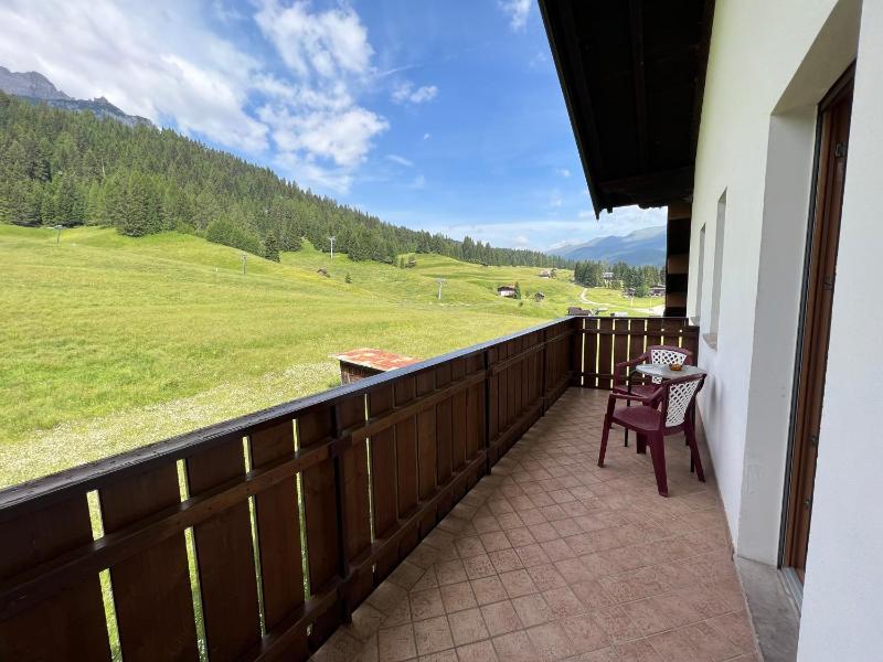 Double or Twin Room with Balcony image 2