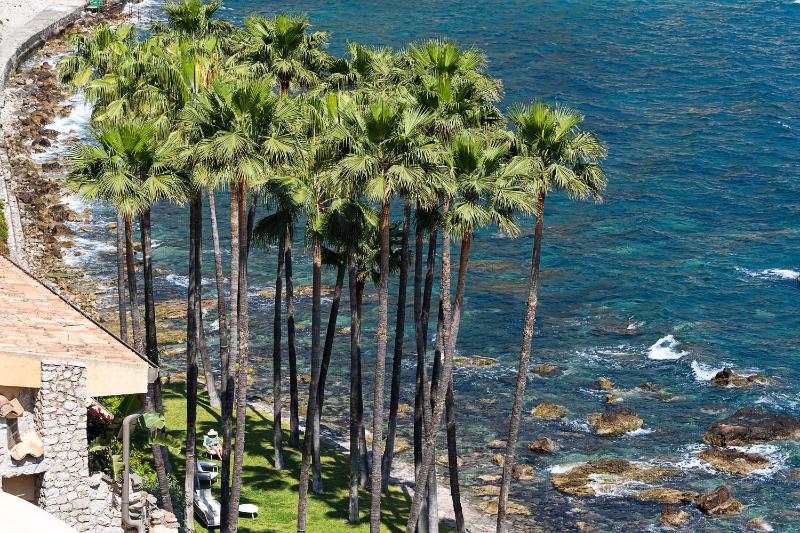 Atlantis Bay - The Leading Hotels of the World - image 31