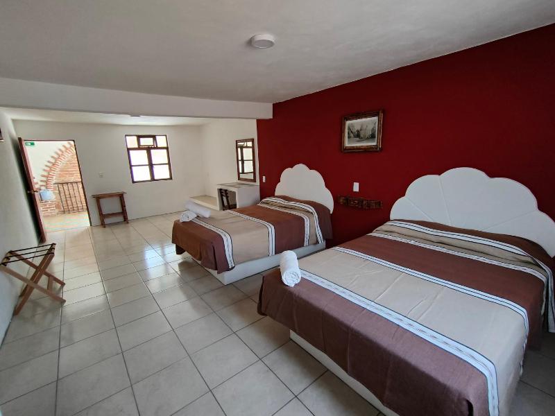 Hotel Hacienda Morales. - image 6