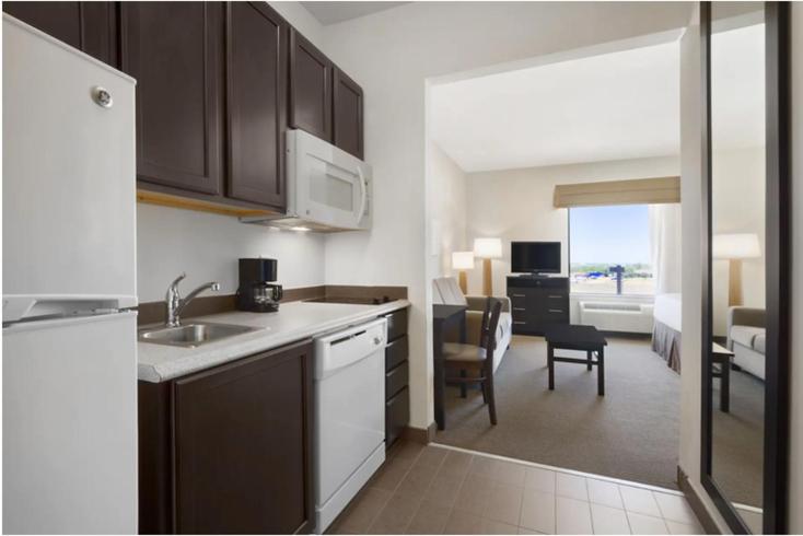 King Suite with Sofa Bed - Disability Access - Non-Smoking image 2