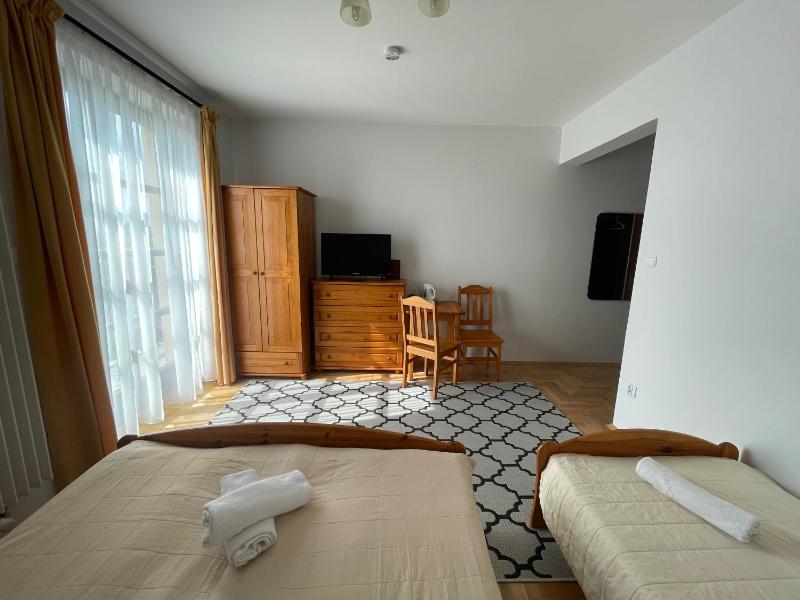Triple Room image 4