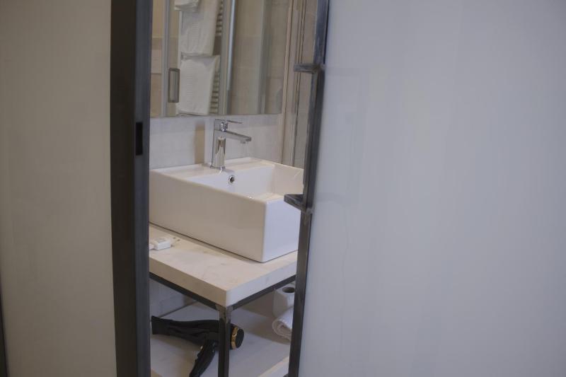 Triple Room image 4
