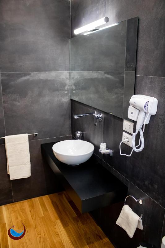 Beauty House Via Veneto - image 21