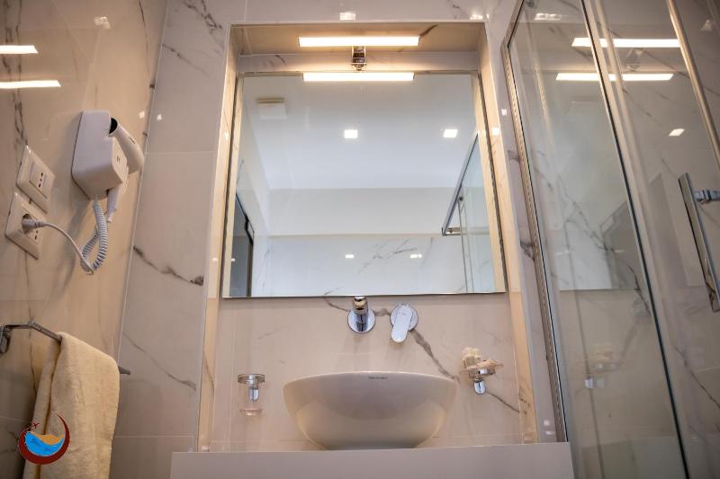 Beauty House Via Veneto - image 18