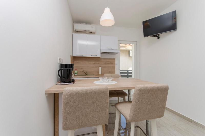 Apartments and Rooms Mare - image 36