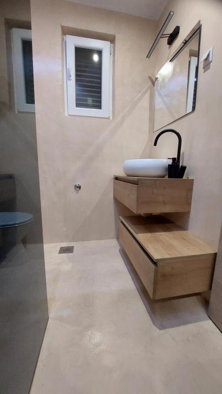 One-Bedroom Apartment with Terrace image 4