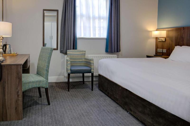 Standard Double Room image 1