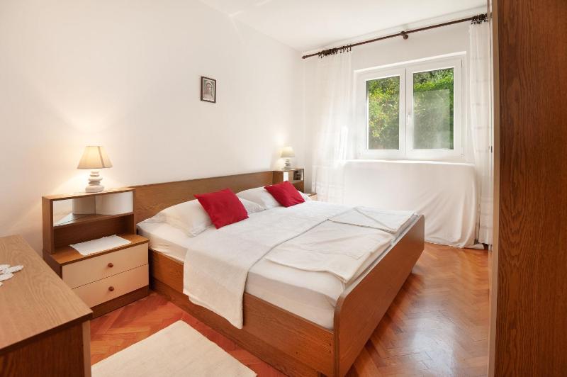 Apartment Tina - image 15
