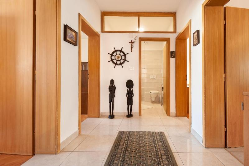 Apartment Tina - image 9