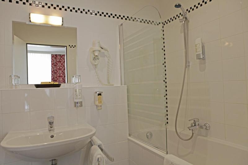 Single Room image 2