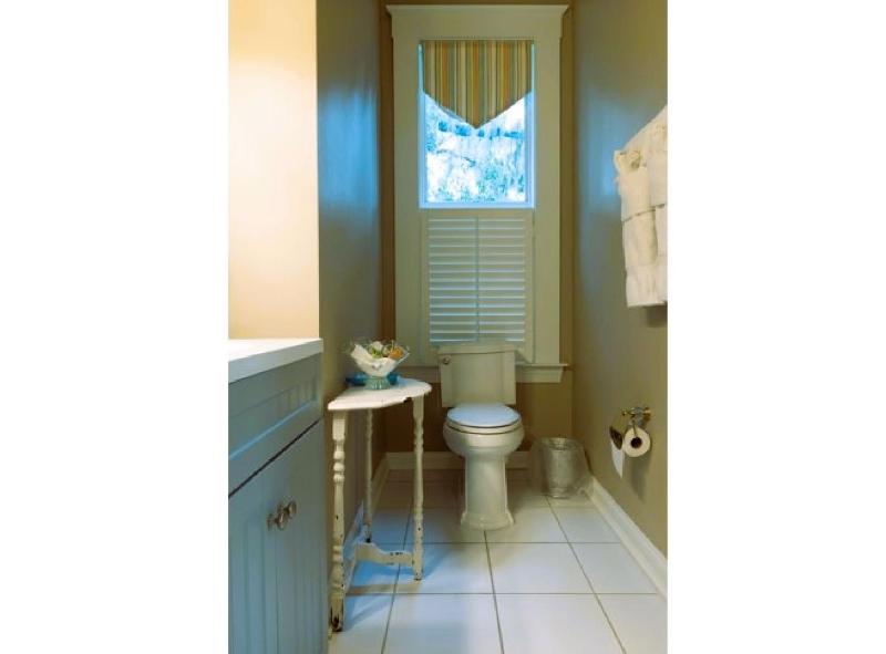 Deluxe 2 Queen Room - Caribbean style image 3