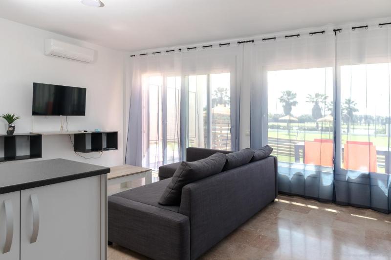 Gran Villa Roquetas Beach & Golf Playa Serena - image 19