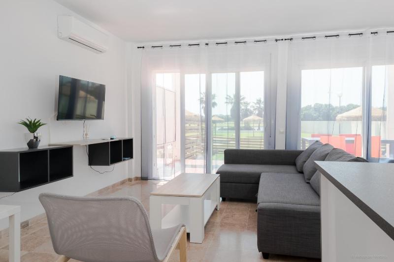 Gran Villa Roquetas Beach & Golf Playa Serena - image 12