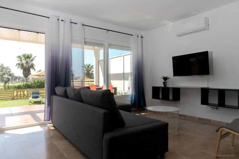 Gran Villa Roquetas Beach & Golf Playa Serena - image 11