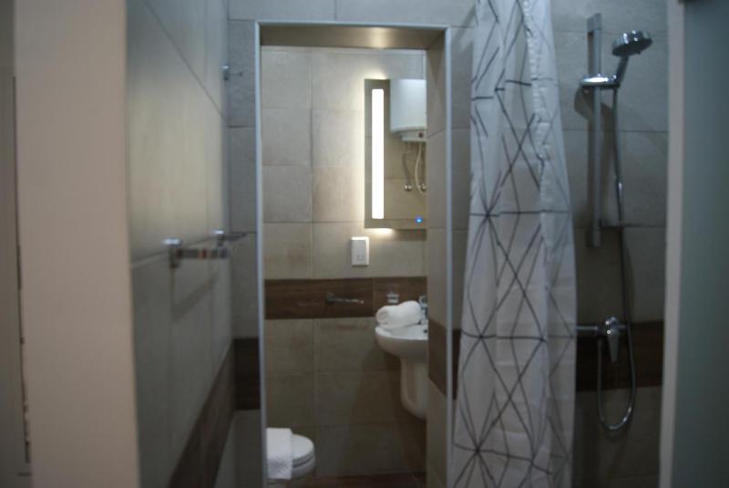 Triple Room image 3
