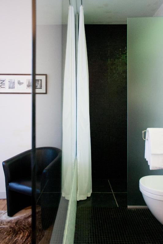 Deluxe Double Room image 3