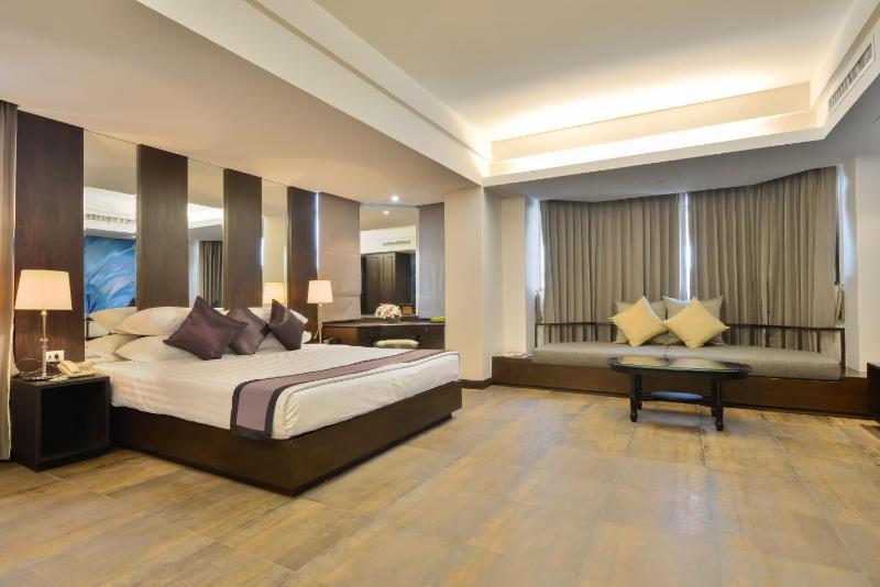 Junior Suite image 4