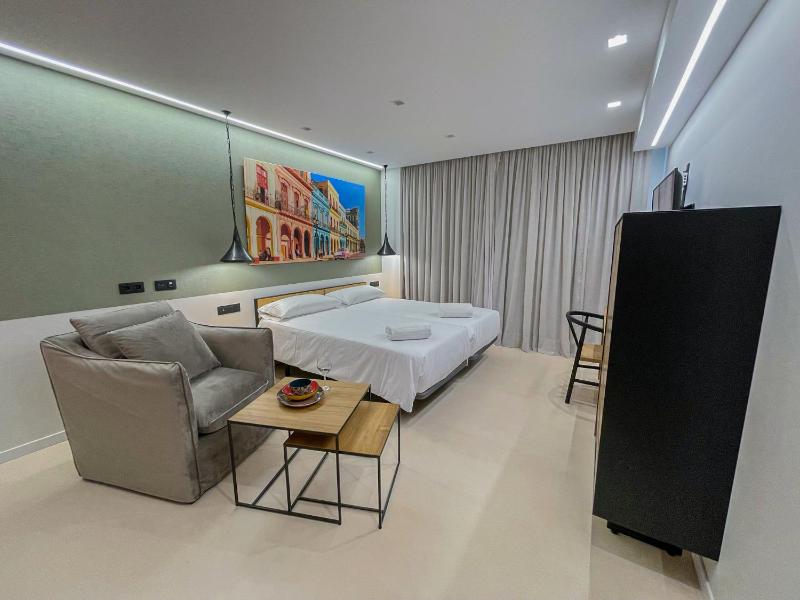 Junior Suite image 2