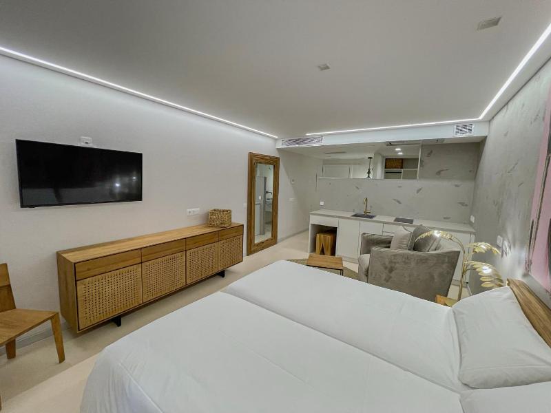 Gran Marina Suites - image 5