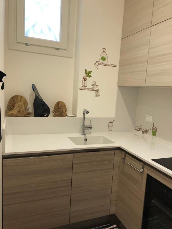 Bijou Apartment - image 3