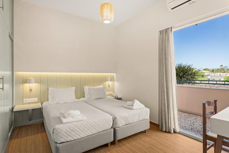 Standard Double or Twin Room image 3