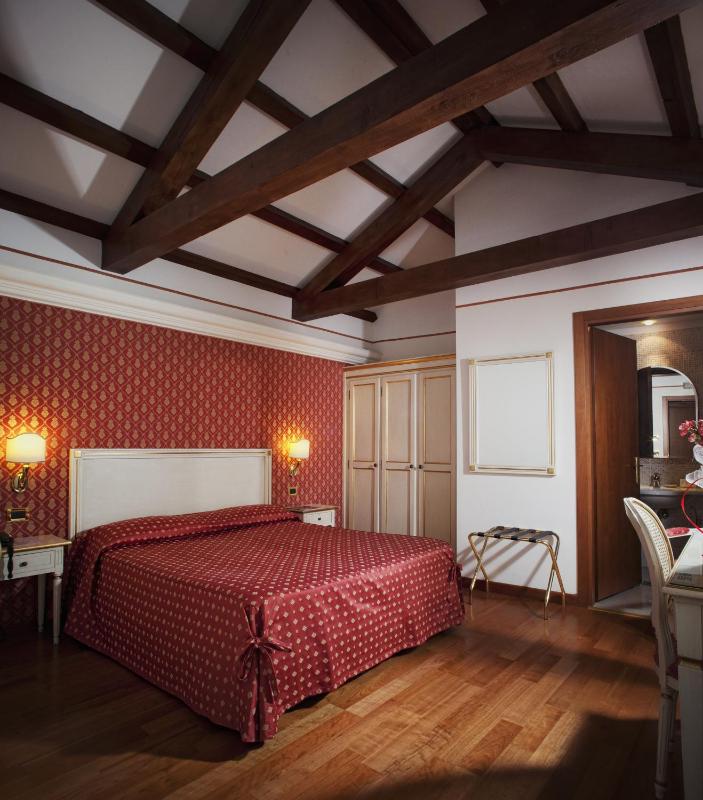 Hotel Ca' D'Oro - WENICE Deep Culture - image 4