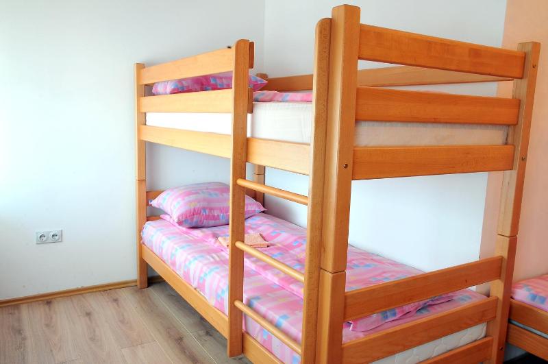 Quadruple Room image 4
