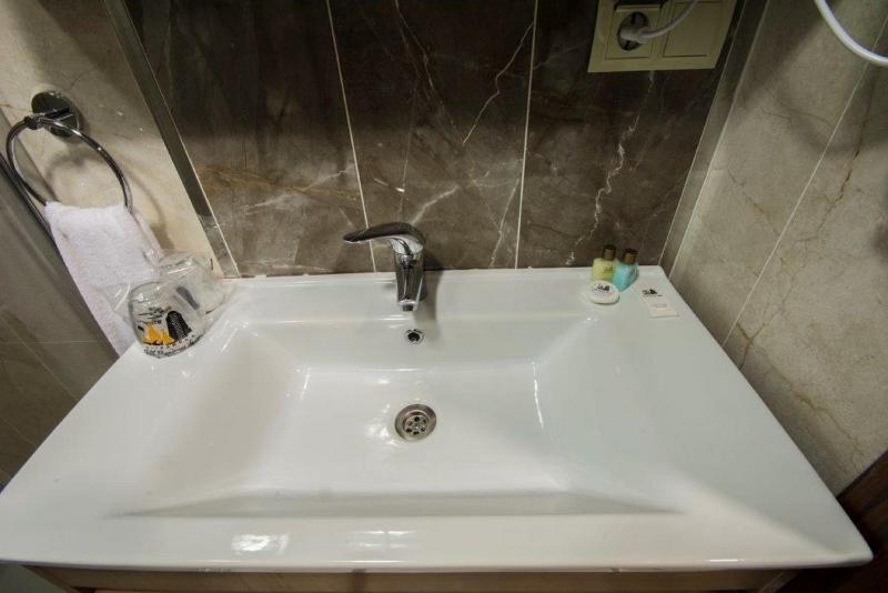 Premier Room image 4