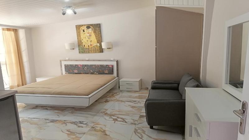 Superior Suite image 1