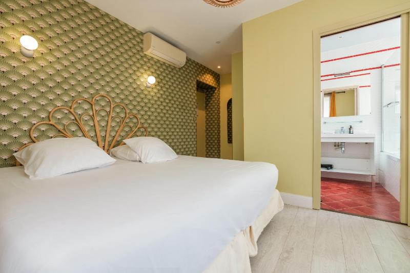 Hôtel Cosmopolitain - image 29