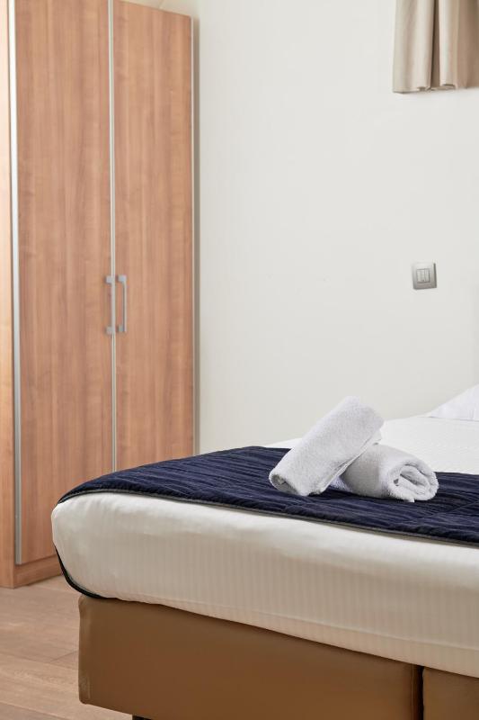 Double Room with Private Bathroom image 4