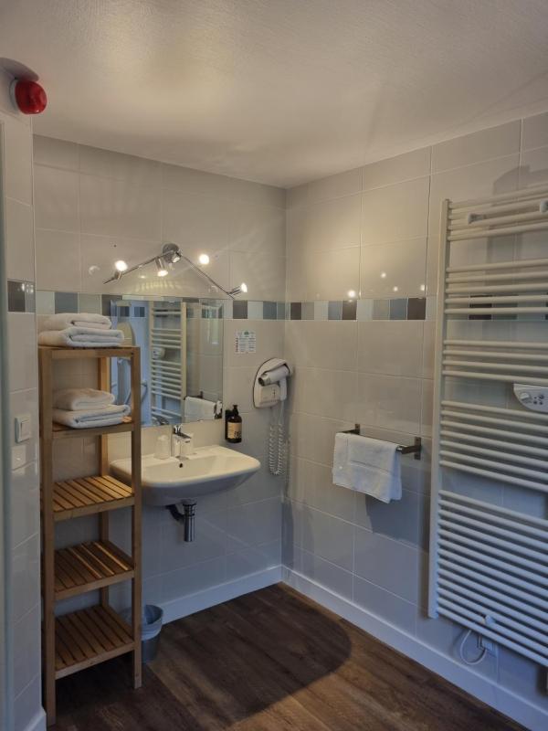 Double Room - Disability Access - optional extra bed at an additional cost image 4