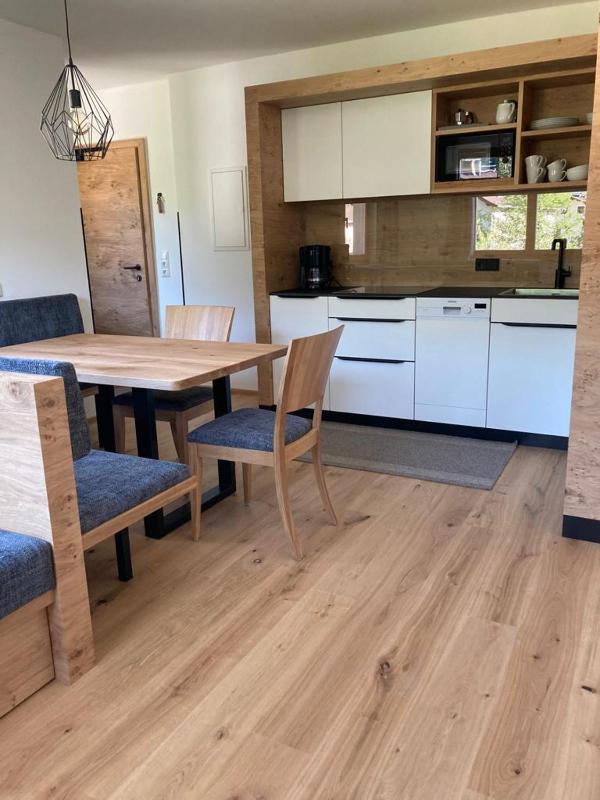One-Bedroom Apartment with Balcony image 4