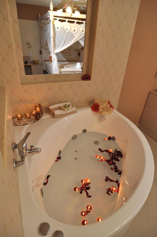 Superior Double Room image 3