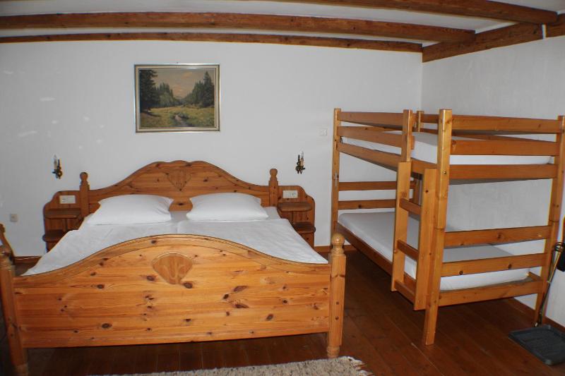 Family Room image 2