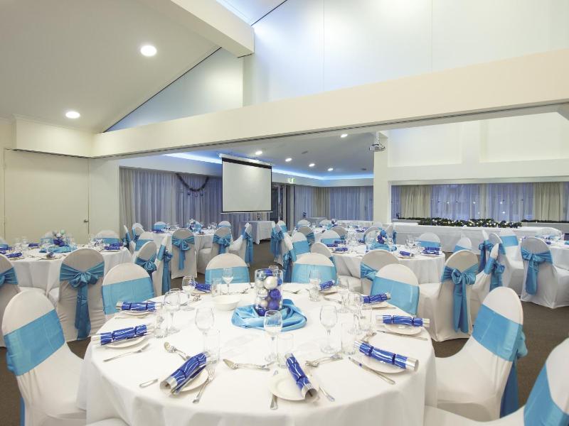Oaks Sunshine Coast Oasis Resort - image 48