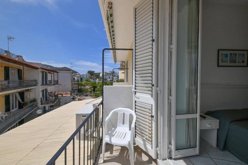 Double Room with Balcony image 4