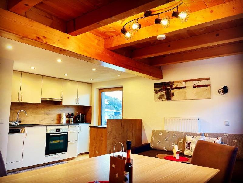 Superior Apartment image 1