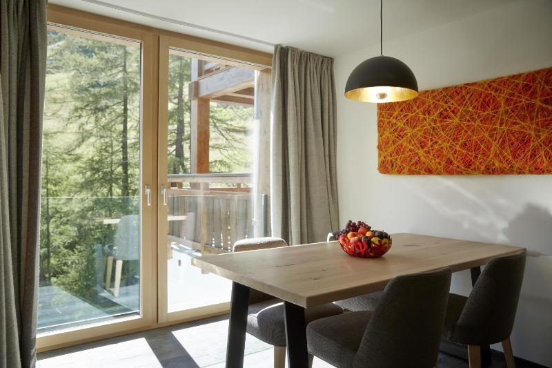 La Vue Luxury Living Apartments - image 6