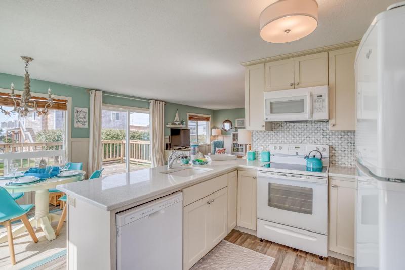 Seaview Cottage - image 2