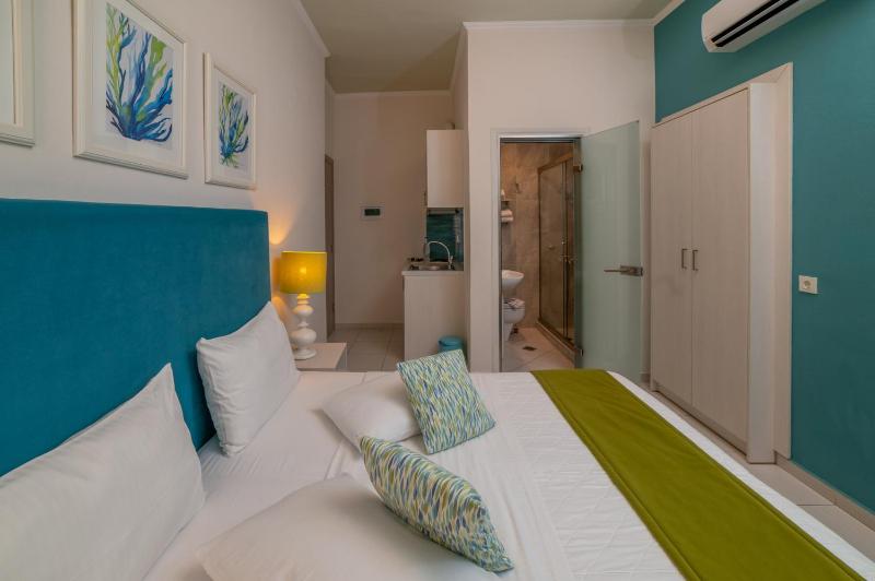 Standard Double Room image 1