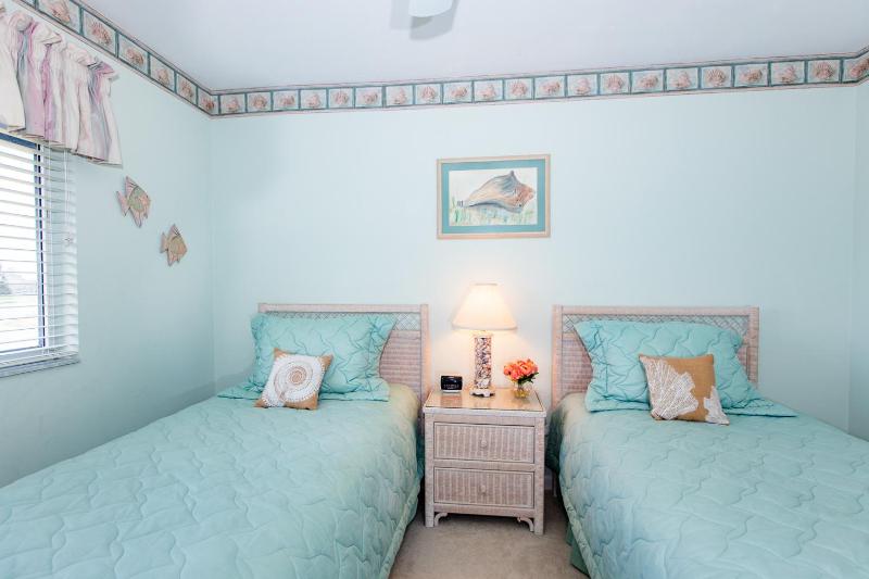 Three-Bedroom Condo image 3