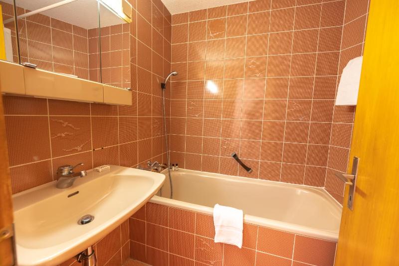 Family Room with Mountain View image 3